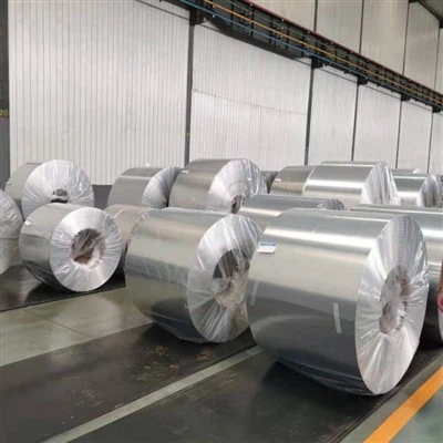 Bela ploča za pakovanje hrane